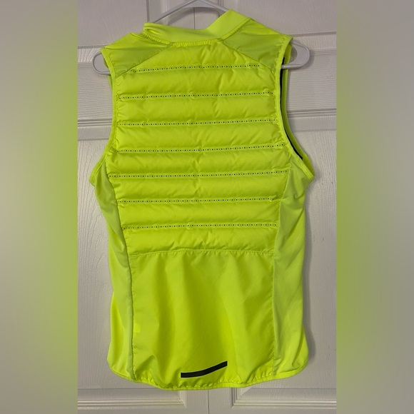 Nike Men’s Vest Aeroloft 800 Volt Training Running Vest Size Small - Picture 7 of 13